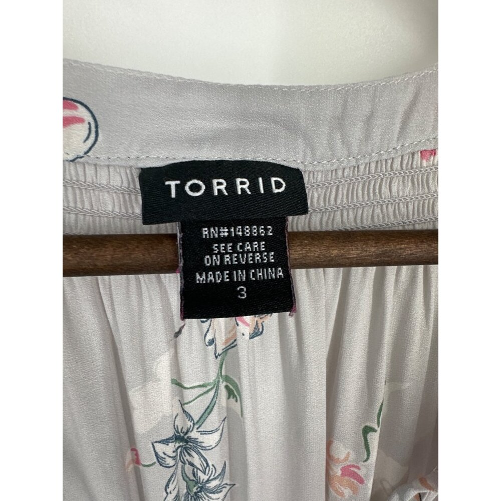 Torrid Womens High Low Hem Lightweight Tie Neck Floral Pullover Gray Size 3X - Picture 5 of 8